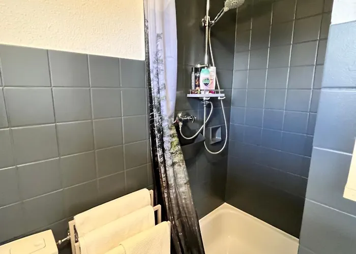 White Blossom- Am Asreg Lägenhet *